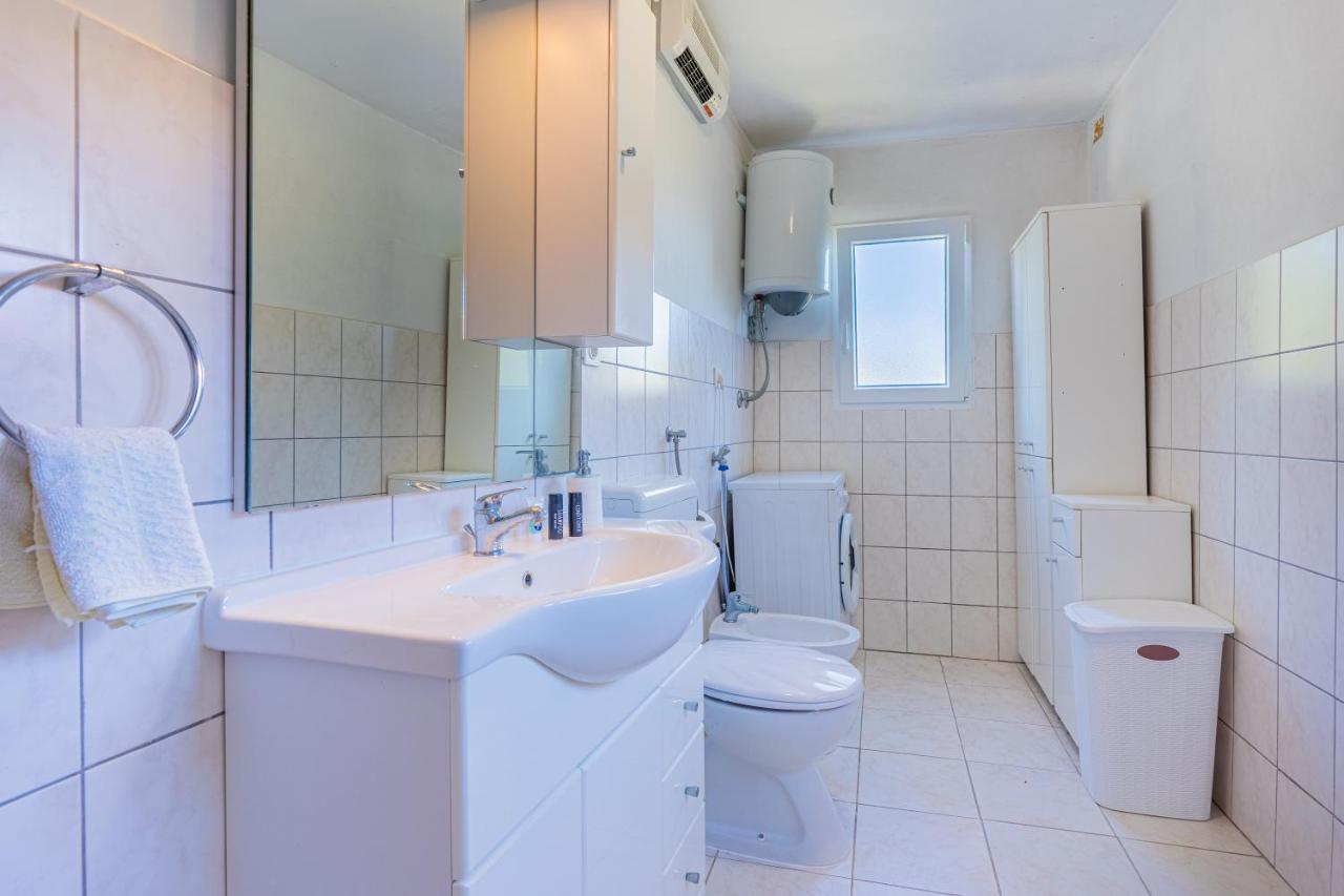 Apartmani Valun1 Exteriör bild