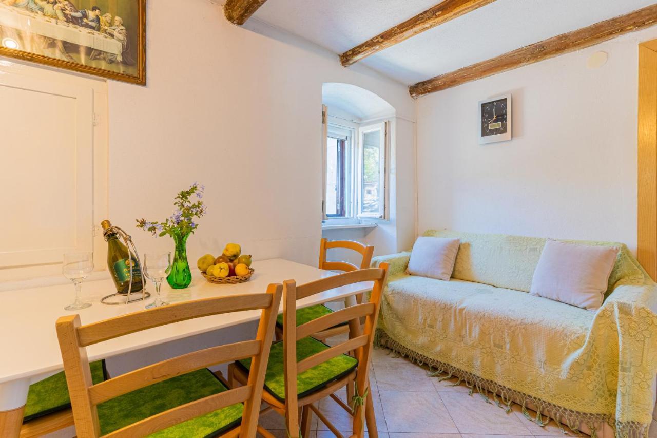 Apartmani Valun1 Exteriör bild