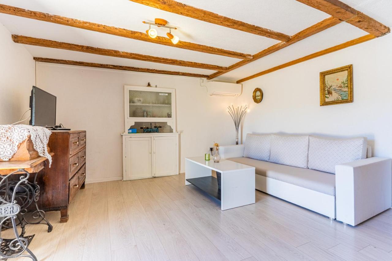 Apartmani Valun1 Exteriör bild