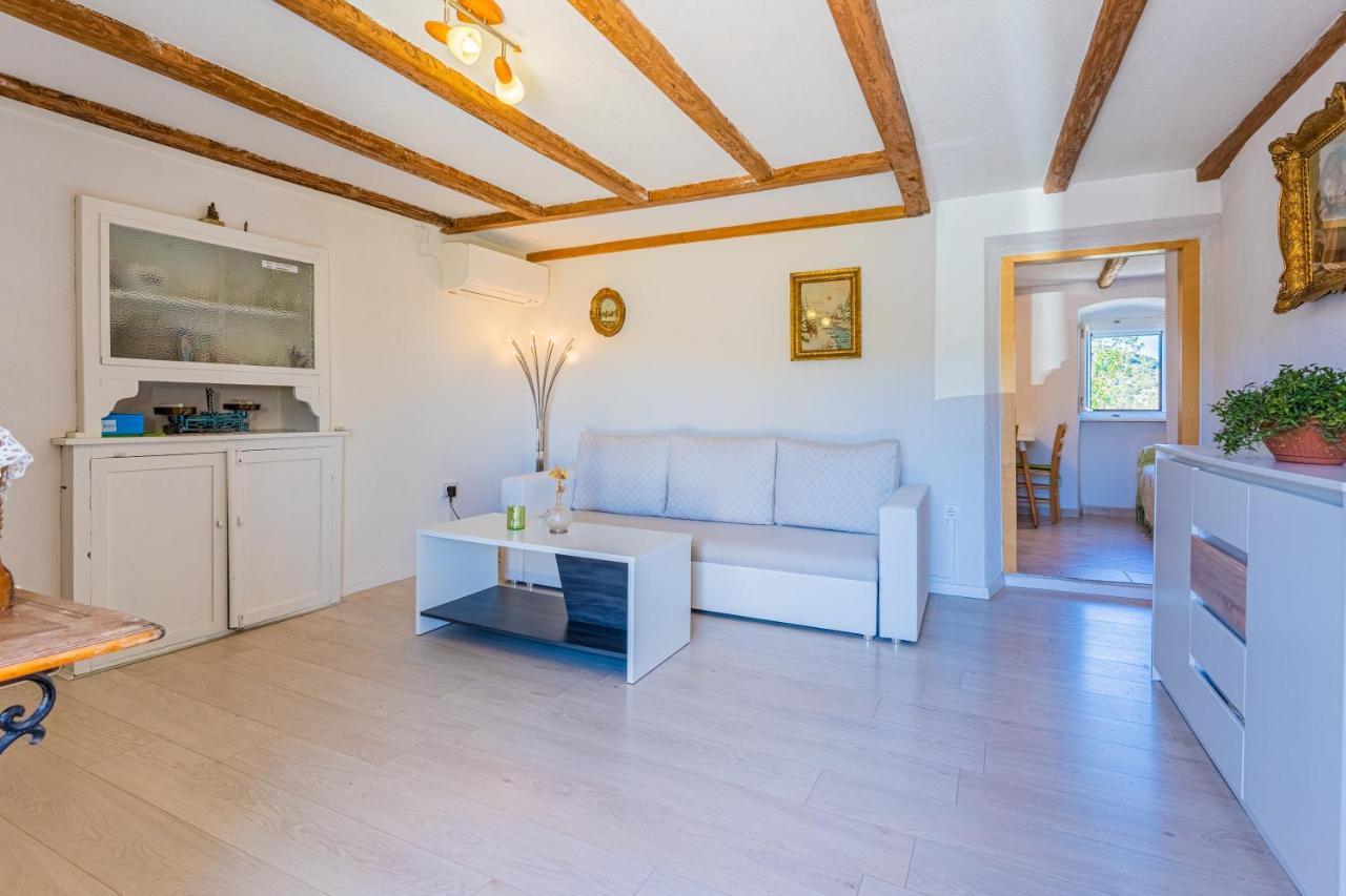 Apartmani Valun1 Exteriör bild