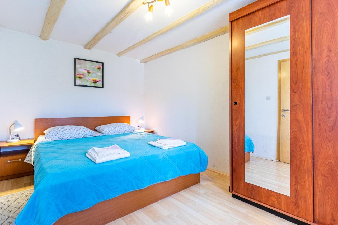 Apartmani Valun1 Exteriör bild